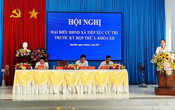 ĐẠI BIỂU HĐND XÃ TIẾP XÚC CỬ TRI TRƯỚC KỲ HỌP THỨ 3, KHÓA XII