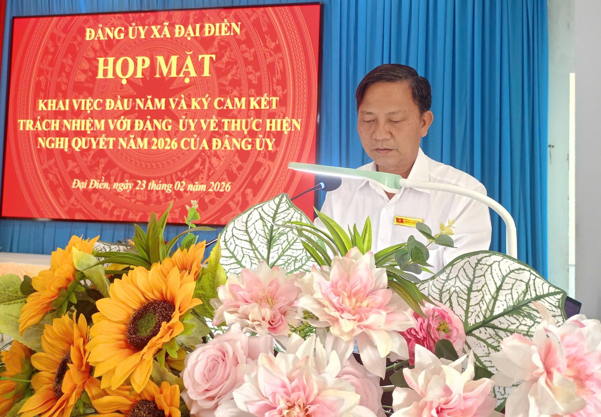 HỌP MẶT KHAI VIỆC ĐẦU NĂM VÀ KÝ CAM KẾT THỰC HIỆN NGHỊ QUYẾT NĂM 2026