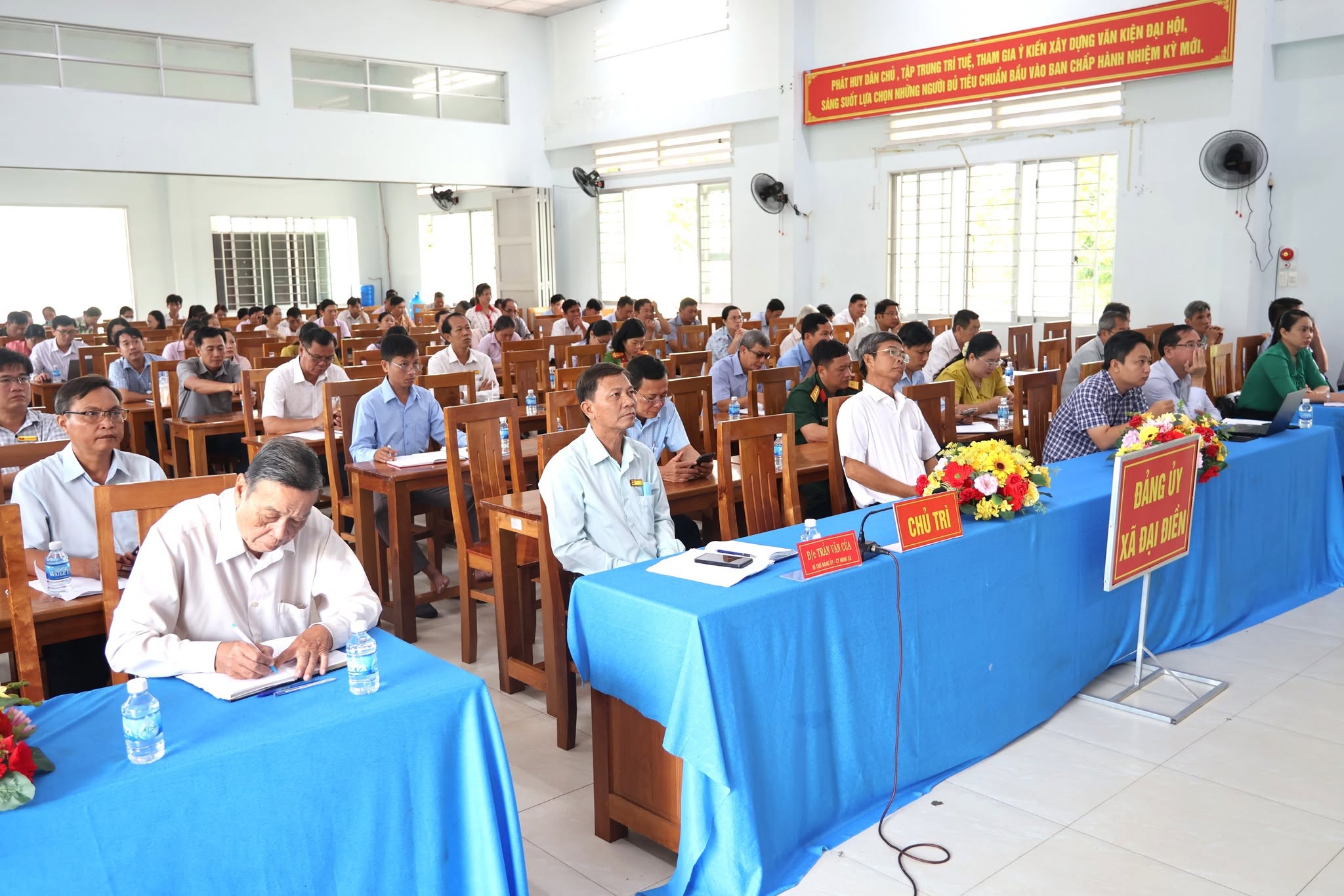Xã Đại Điền nghiên cứu, học tập, quán triệt và triển khai thực hiện Nghị quyết Hội nghị lần thứ ba, Ban Chấp hành Trung ương Đảng khoá XIV