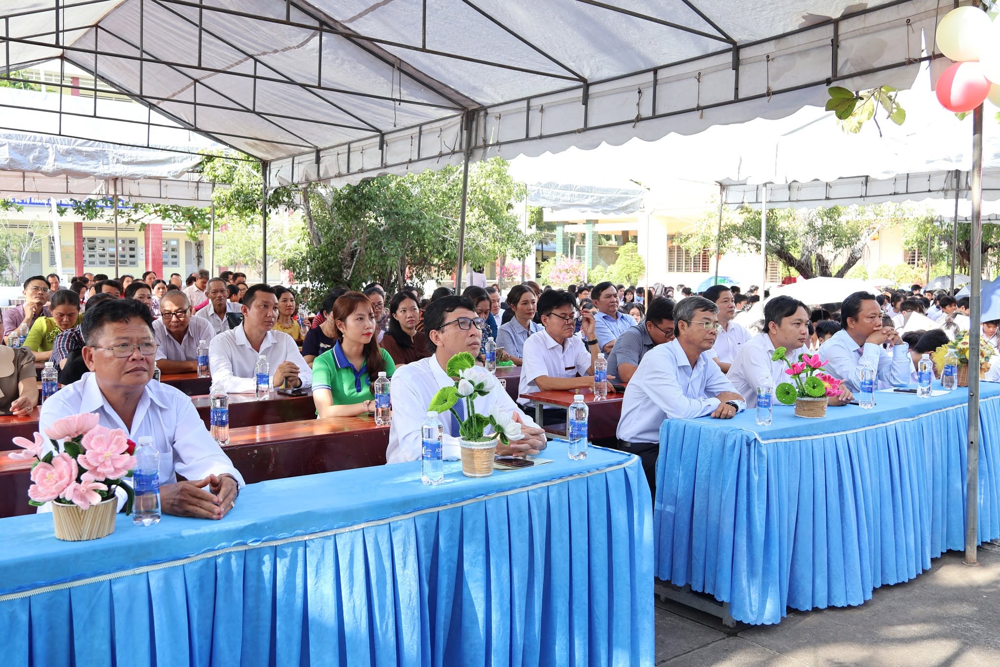 Lãnh đạo xã Đại Điền dự khai giảng năm học 2026 - 2027 ở các cấp trường